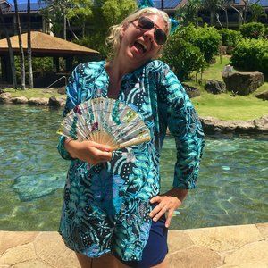 Meet your Posher, Deirdre